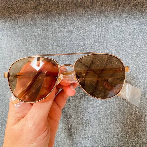 SOFIA VERGARA x Foster Grant Aviator Sunreaders ( +1.50 ) - Picture 5 of 6